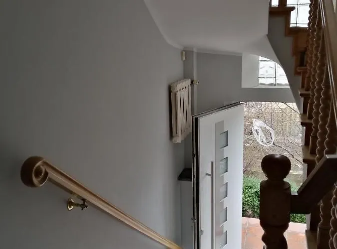 Dom Wypoczynkowy Rybnicka - *