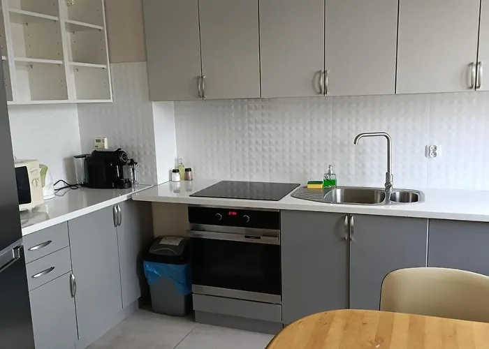 Dom Wypoczynkowy Rybnicka - * Gdynia